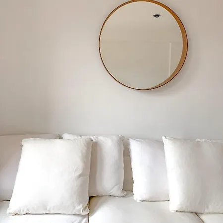 Acogedor Con Terraza Y Parking Publico En Lejlighed